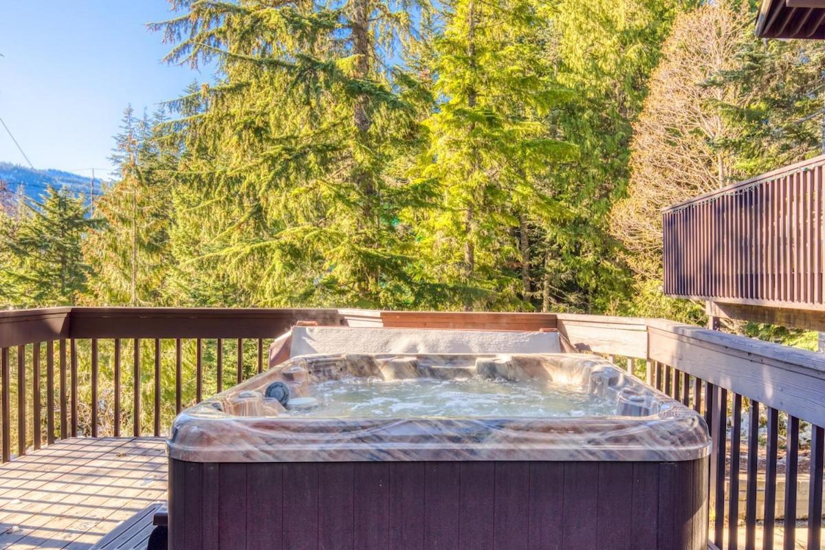 Great Blue Lodge - Spacious Ski Lodge, Hot Tub, Sauna, Game Room & More Government Camp Luaran gambar