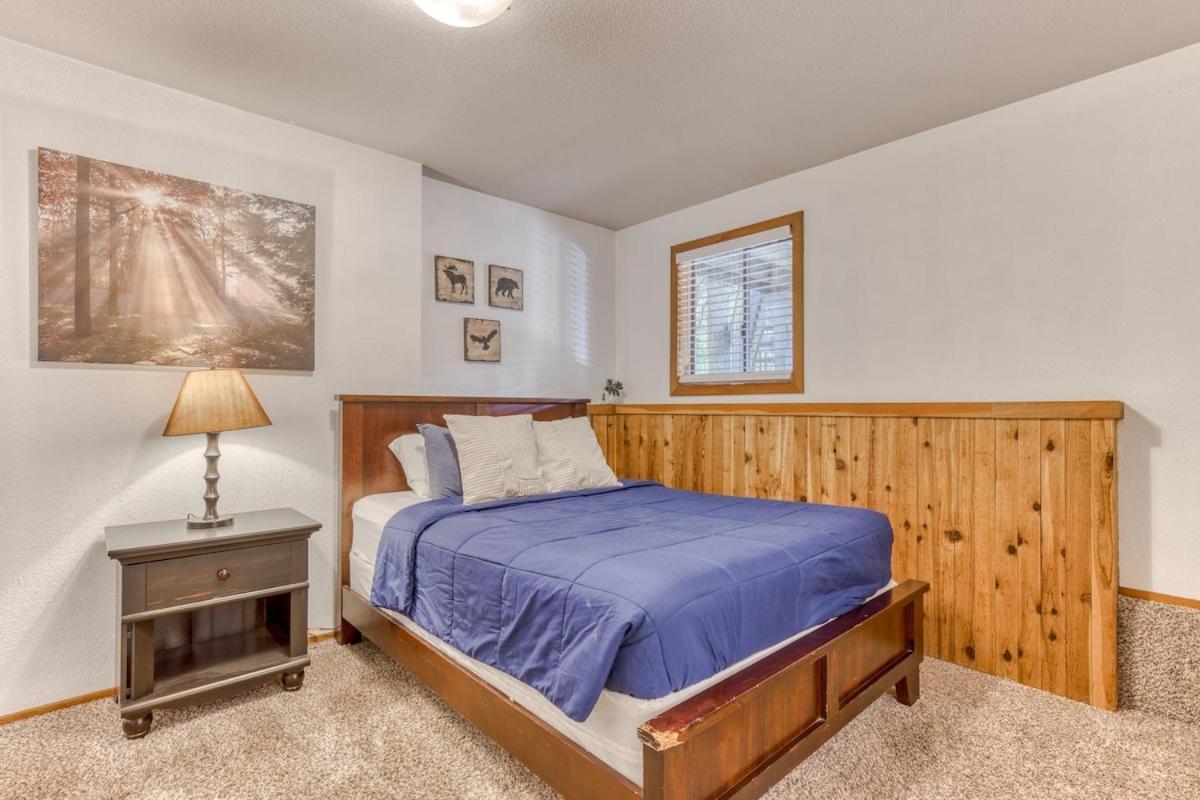 Great Blue Lodge - Spacious Ski Lodge, Hot Tub, Sauna, Game Room & More Government Camp Luaran gambar